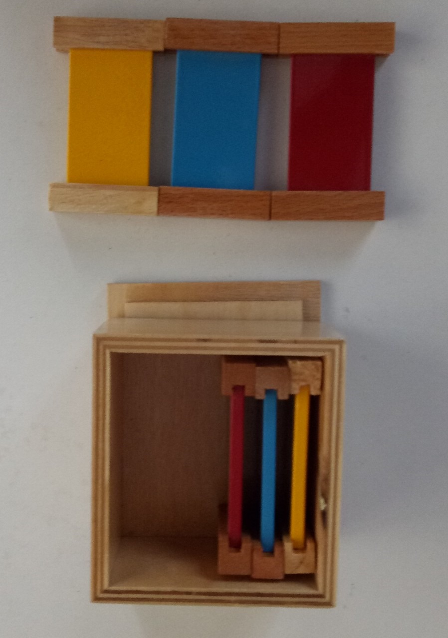 COLOUR BOX PRIMARY (Wooden Tablets with wooden box)